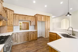 1784 Southeast Texas Circle, Prineville, OR 97754 - Photo 8