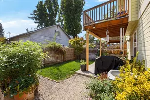 114 Cedar St, Central Point, OR 97502 - Photo 36