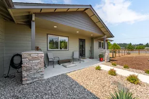 601 E Forks Cir, Cave Junction, OR 97523 - Photo 34