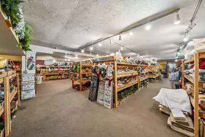 114 W Main Street, Medford, OR 97501 - Photo 40