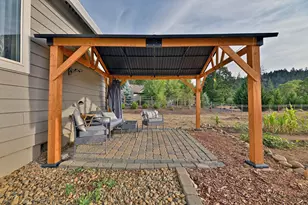 585 E Forks Cir, Cave Junction, OR 97523 - Photo 24