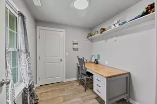 585 E Forks Cir, Cave Junction, OR 97523 - Photo 22