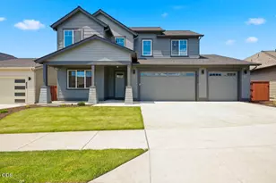 1477 NE Whistle Way, Prineville, OR 97754 - Photo 2