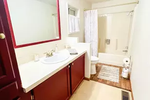 1001 SE 15th St, Bend, OR 97702 - Photo 16