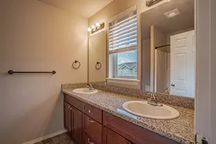 7837 Phaedra Ln, White City, OR 97503 - Photo 14