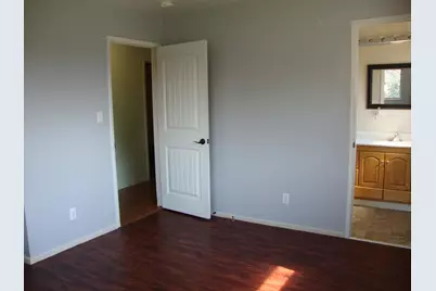 1405 NE Laura Court, Grants Pass, OR 97526 - Photo 10