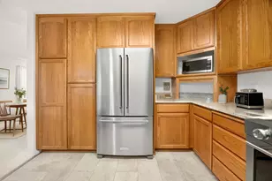 606 Summerwood Dr, Medford, OR 97504 - Photo 16