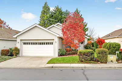 606 Summerwood Drive, Medford, OR 97504 - Photo 1