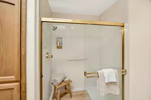 606 Summerwood Dr, Medford, OR 97504 - Photo 24