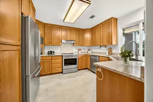 606 Summerwood Dr, Medford, OR 97504 - Photo 12