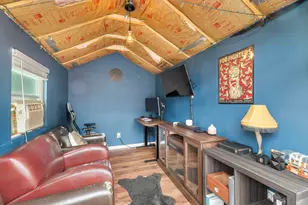 2535 NW 10th St, Redmond, OR 97756 - Photo 26