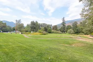 815 Pine St, Rogue River, OR 97537 - Photo 16