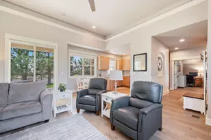 11030 Desert Sky Loop, Redmond, OR 97756 - Photo 8