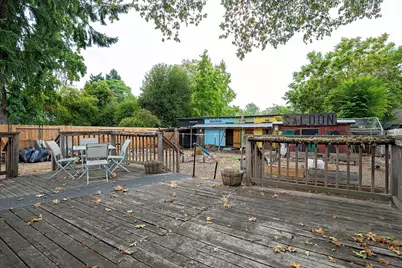 861 SE M Street, Grants Pass, OR 97526 - Photo 14