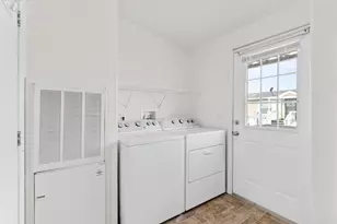 3501 Ave C, White City, OR 97503 - Photo 12