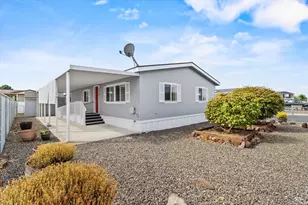 3501 Ave C, White City, OR 97503 - Photo 2