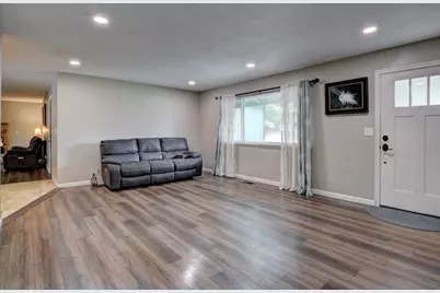 112 Arroyo Drive, Grants Pass, OR 97527 - Photo 4