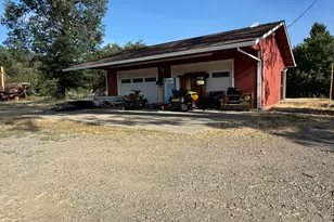 6795 Holland Loop Rd, Cave Junction, OR 97523 - Photo 22