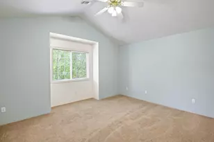 906 Mary Jane Ave, Ashland, OR 97520 - Photo 22