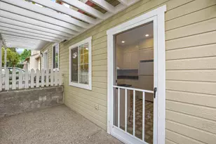 906 Mary Jane Ave, Ashland, OR 97520 - Photo 12