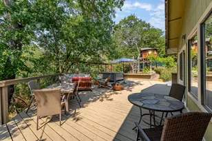 1748 NW Crescent Dr, Grants Pass, OR 97526 - Photo 42