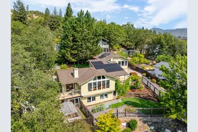 1748 NW Crescent Drive, Grants Pass, OR 97526 - Photo 2