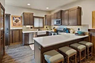 363 E Aspenwood Ave, Sisters, OR 97759 - Photo 12