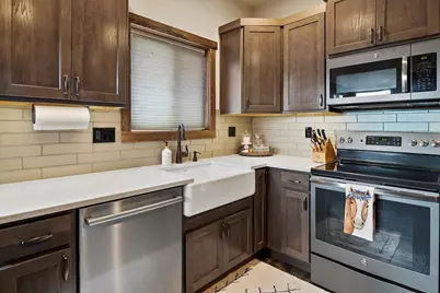 363 E Aspenwood Avenue, Sisters, OR 97759 - Photo 14