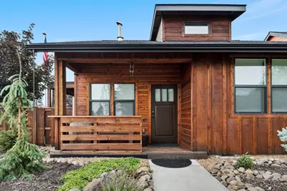 363 E Aspenwood Avenue, Sisters, OR 97759 - Photo 2