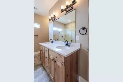 1073 Timber Ridge Loop, Klamath Falls, OR 97601 - Photo 32