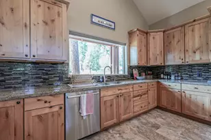 1073 Timber Ridge Loop, Klamath Falls, OR 97601 - Photo 24