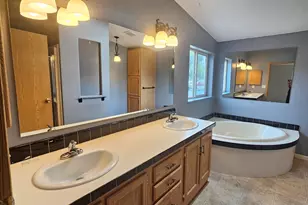 6338 Katie Ln, Klamath Falls, OR 97603 - Photo 12