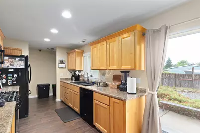 1336 Annabelle Lane, Grants Pass, OR 97527 - Photo 12