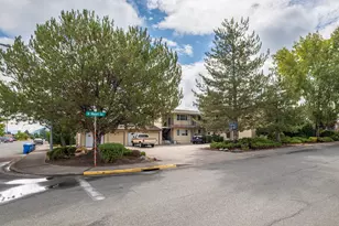 1880 Medart Ln, Grants Pass, OR 97527 - Photo 22