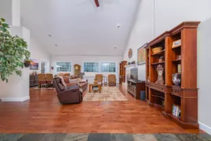 20412 Buttermilk Ct, Bend, OR 97702 - Photo 8