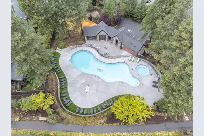 60220 Rolled Rock Way, Bend, OR 97702 - Photo 42