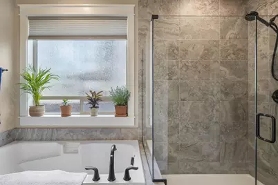 60220 Rolled Rock Way, Bend, OR 97702 - Photo 18