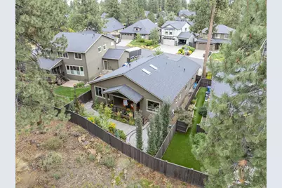 60220 Rolled Rock Way, Bend, OR 97702 - Photo 36