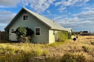 57674 Buckskin Rd, Christmas Valley, OR 97641 - Photo 6