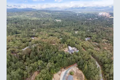 259 Tina Way, Grants Pass, OR 97526 - Photo 32