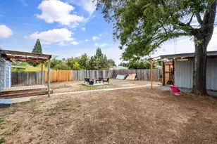 1217 Murray Ave, Medford, OR 97501 - Photo 24