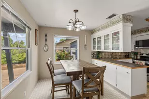 1217 Murray Ave, Medford, OR 97501 - Photo 8