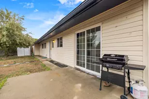 10242 McGuire Ave, Klamath Falls, OR 97603 - Photo 30