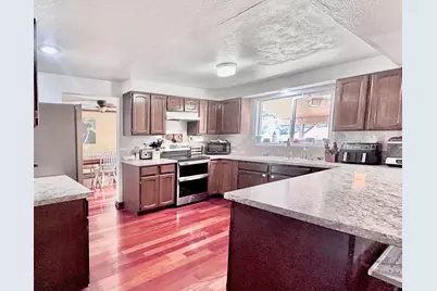2435 Lindley St Way, Klamath Falls, OR 97601 - Photo 8