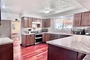 2435 Lindley St Way, Klamath Falls, OR 97601 - Photo 8