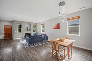 19603 Greatwood Loop, Bend, OR 97702 - Photo 12