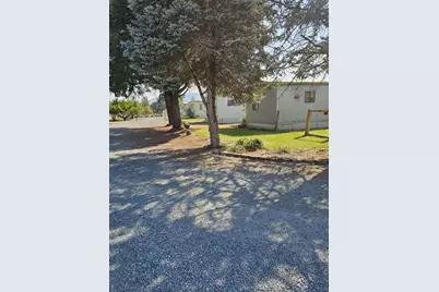 965 Galice Road #Spc 11, Merlin, OR 97532 - Photo 12