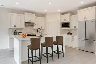 3863 NE Tellus Dr, Bend, OR 97701 - Photo 6