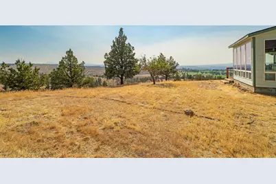 1925 NE Loucks Road, Madras, OR 97741 - Photo 8