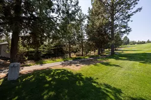 2408 NW Majestic Ridge Dr, Bend, OR 97703 - Photo 44